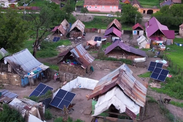 Light in the heart of Transylvania - gas lamps replaced with solar panels